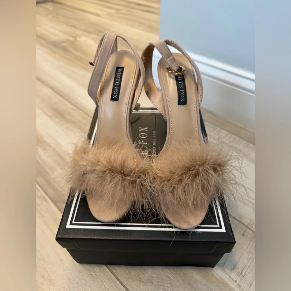 Sexy Tan Heels with Feather Detail - Picture 3 of 9
